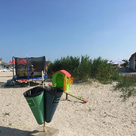 Fab Апартаменты Нэводари